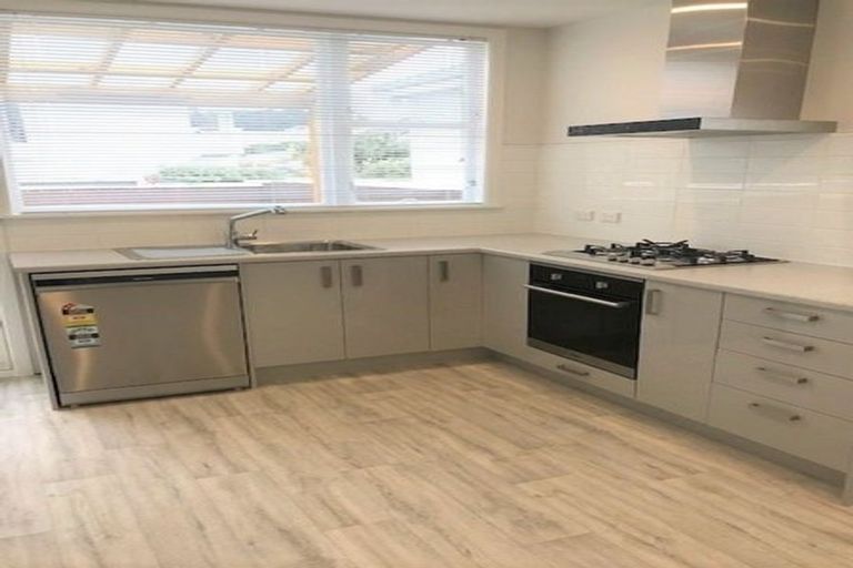 Photo of property in 28 Ross Street, Kilbirnie, Wellington, 6022