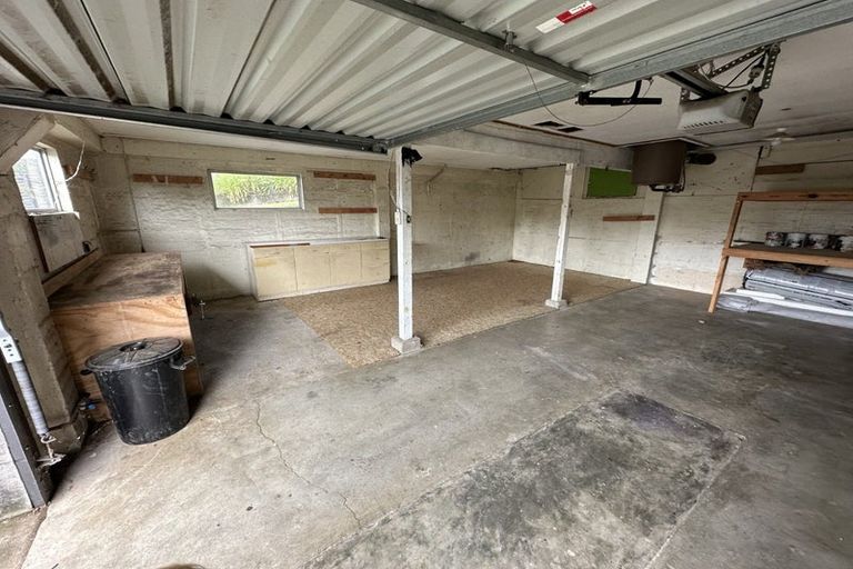 Photo of property in 6 Carlton Terrace, Westown, New Plymouth, 4310