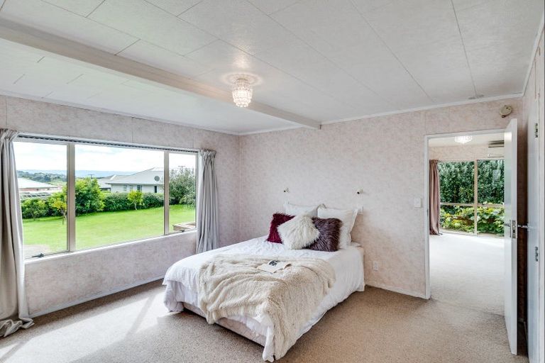 Photo of property in 180 Porangahau Road, Waipukurau, 4200