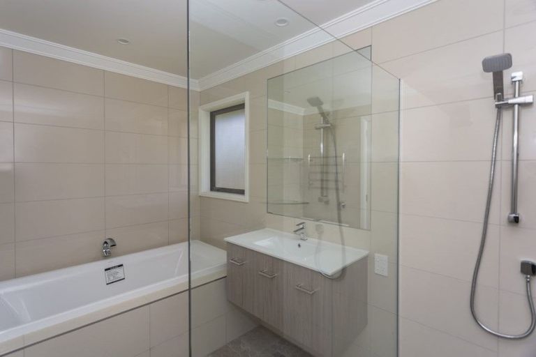 Photo of property in 11 Salisbury Crescent, Oamaru North, Oamaru, 9400