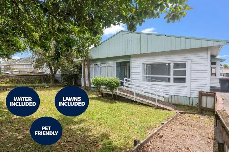 Photo of property in 1/3177 Great North Road, New Lynn, Auckland, 0600