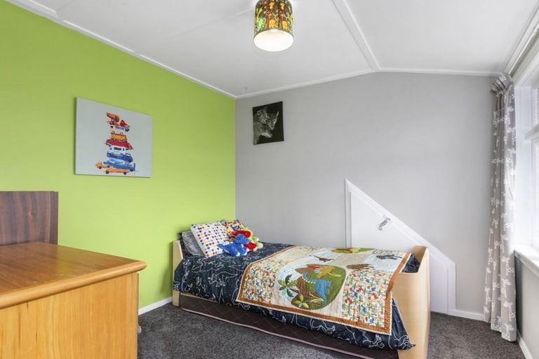 Photo of property in 80 Gladstone Road North, Mosgiel, 9024
