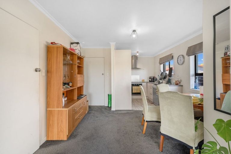 Photo of property in 93 Regent Street, Newfield, Invercargill, 9812