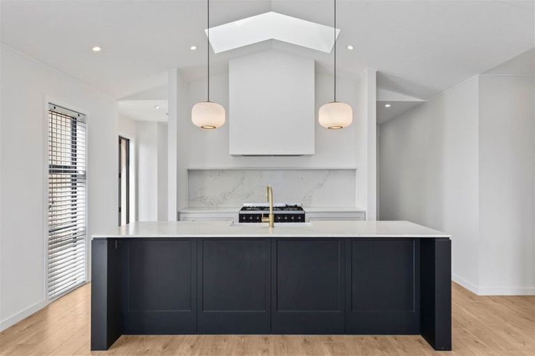 Photo of property in 58 Les Wakefield Road, Mapua, 7005