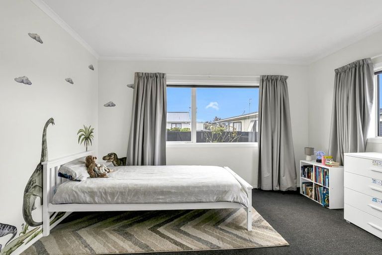 Photo of property in 93 Gonville Avenue, Gonville, Whanganui, 4501