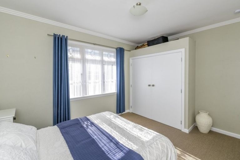 Photo of property in 27 Hannan Street, Levin, 5510