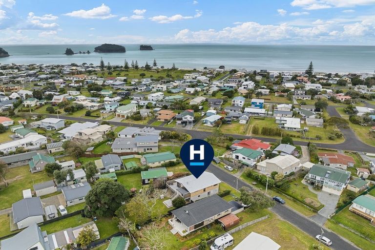 Photo of property in 207 Weka Street, Whangamata, 3620