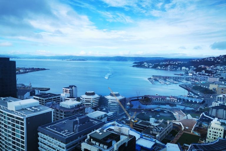 Photo of property in 10 Waterhouse Drive, Brooklyn, Wellington, 6021