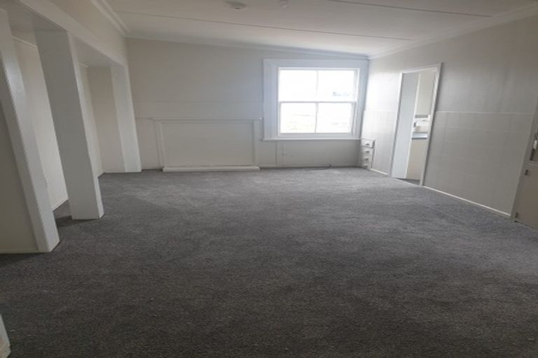 Photo of property in 7 Coles Crescent, Papakura, 2110
