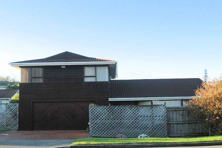 Photo of property in 70 Ocean Road, Paraparaumu Beach, Paraparaumu, 5032