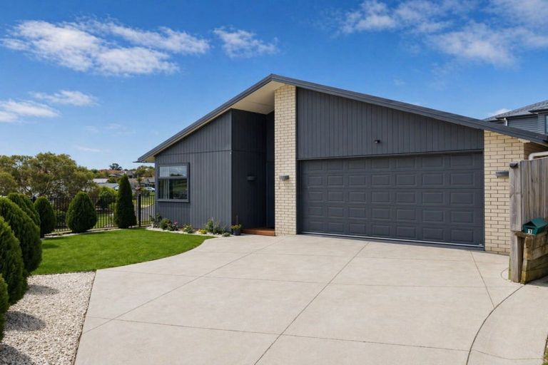 Photo of property in 1 Sapling Lane, Glenview, Hamilton, 3206