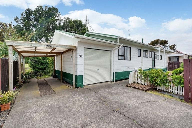 Photo of property in 76a Kahikatea Drive, Melville, Hamilton, 3206