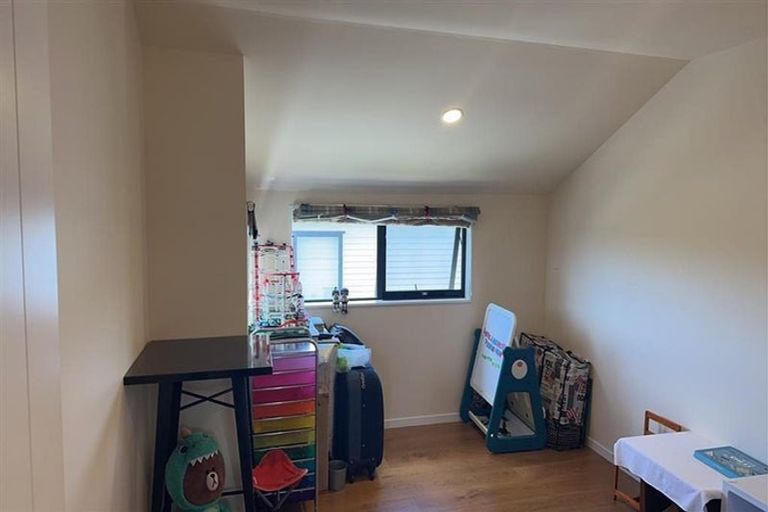 Photo of property in 86 Fairview Avenue, Fairview Heights, Auckland, 0632