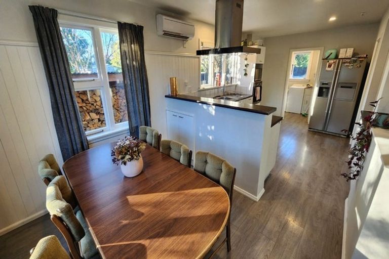 Photo of property in 90 Retreat Road, Avonside, Christchurch, 8061