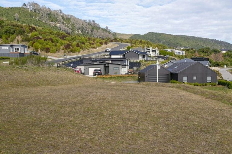 Photo of property in 35 Kittyhawk Drive, Kinloch, Taupo, 3377