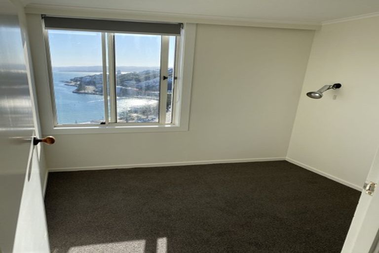 Photo of property in 10/2f Oriental Terrace, Mount Victoria, Wellington, 6011