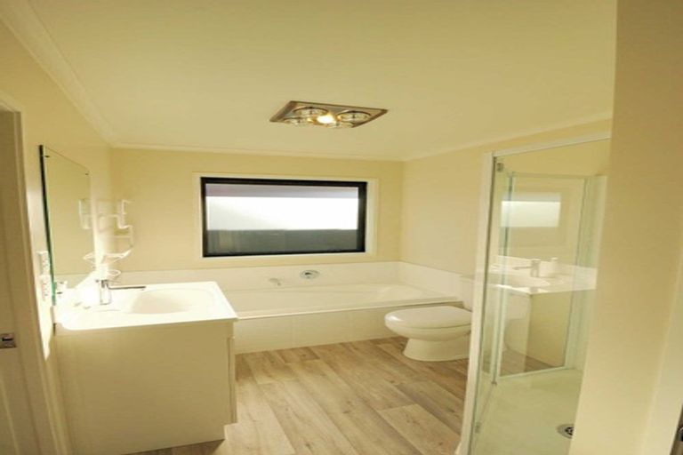 Photo of property in 29 Limbrick Crescent, Wigram, Christchurch, 8042