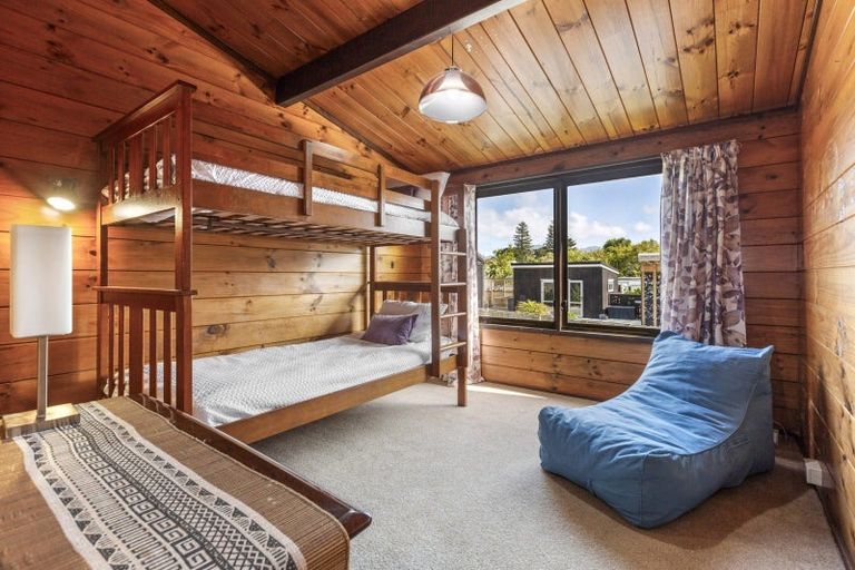 Photo of property in 23 Cliff Street, Raglan, 3225