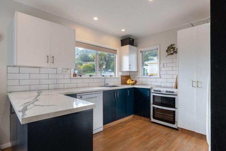 Photo of property in 46 Marsden Road, Stoke, Nelson, 7011