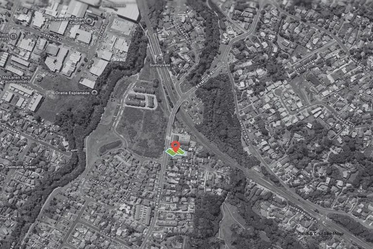 Photo of property in 38d Seymour Road, Sunnyvale, Auckland, 0612