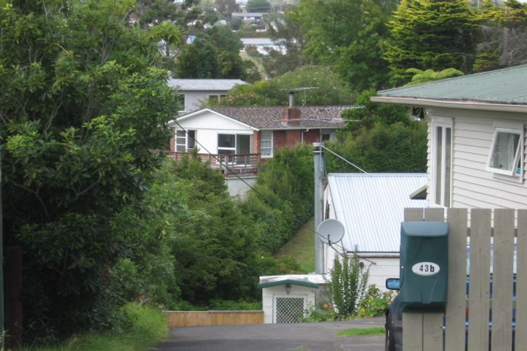 Photo of property in 1/43 Lancaster Road, Beach Haven, Auckland, 0626