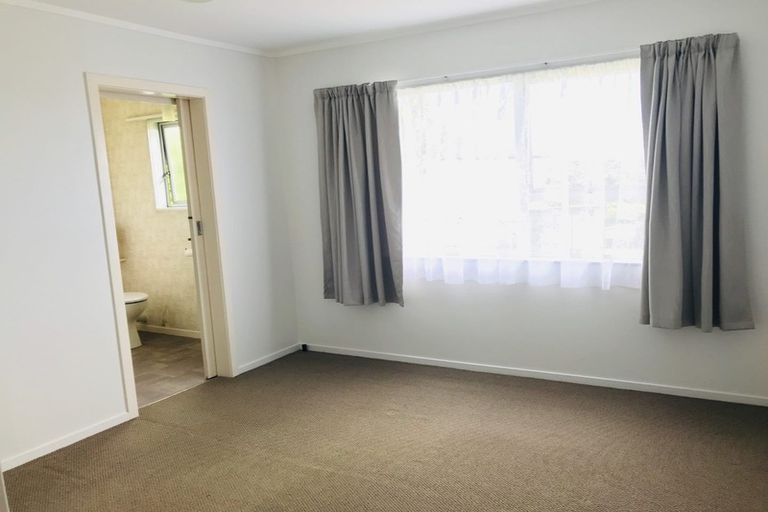 Photo of property in 124a Coronation Road, Papatoetoe, Auckland, 2025