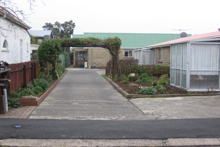 Photo of property in 32b Oxford Street, South Dunedin, Dunedin, 9012