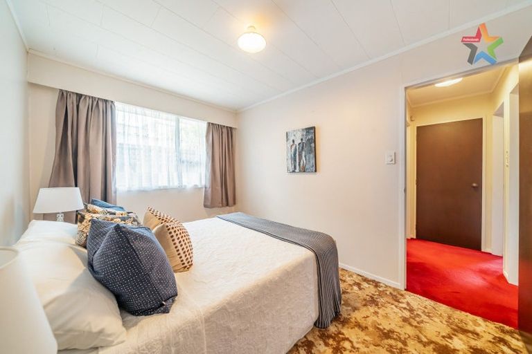 Photo of property in 212a Staithes Drive South, Whitby, Porirua, 5024