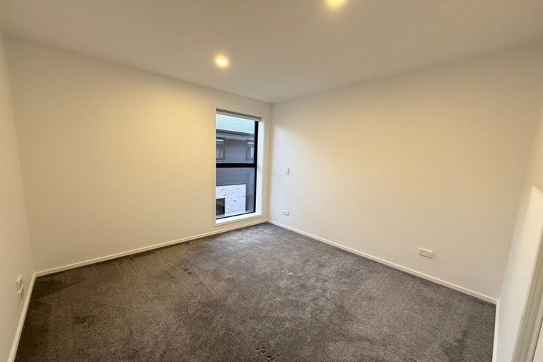 Photo of property in 2/5 Shearer Avenue, Papanui, Christchurch, 8052