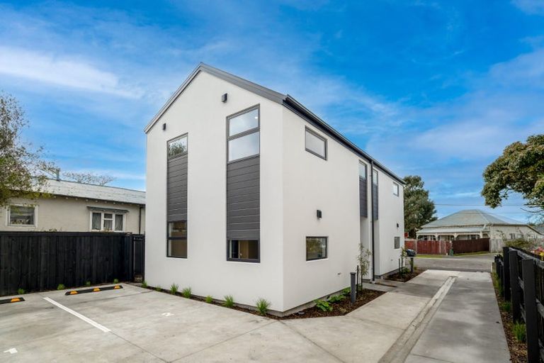 Photo of property in 2/33 England Street, Phillipstown, Christchurch, 8011