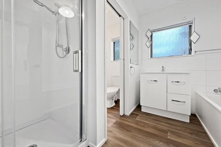 Photo of property in 65a Vardon Road, St Andrews, Hamilton, 3200