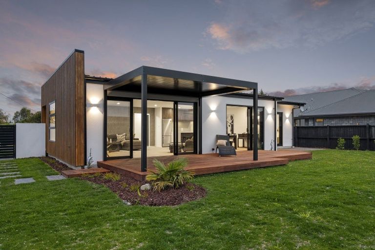 Photo of property in 33 Marshall Street, Rangiora, 7400