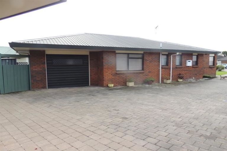 Photo of property in 1/31a Cassino Crescent, Onekawa, Napier, 4110