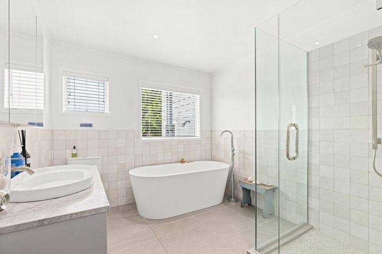 Photo of property in 12 Waimanu Place, Point Wells, Warkworth, 0986