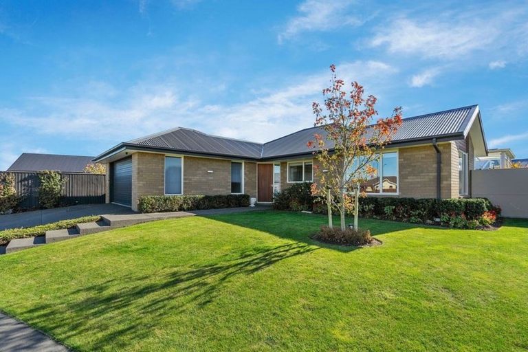 Photo of property in 14 Navy Loop, Rolleston, 7614
