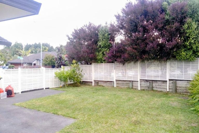 Photo of property in 39 Ian Sage Avenue, Long Bay, Auckland, 0630