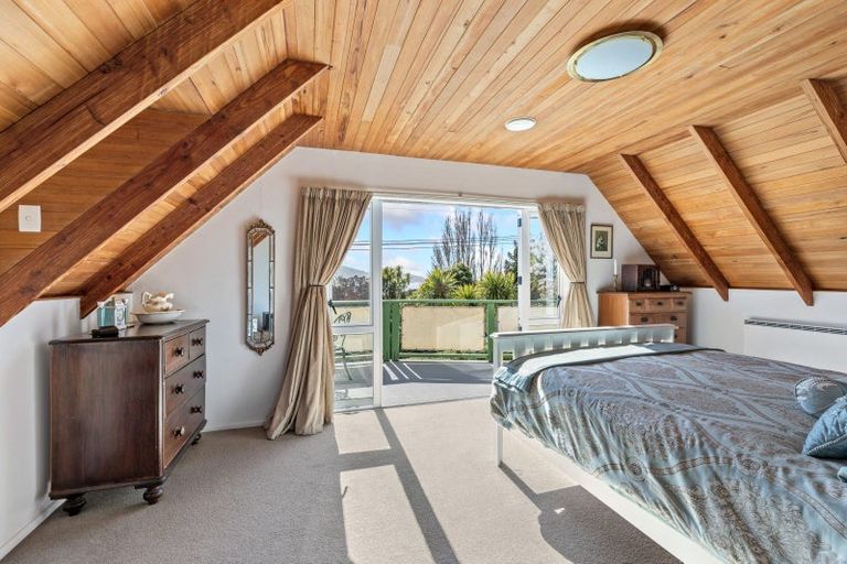Photo of property in 124 Marine Drive, Diamond Harbour,  8971