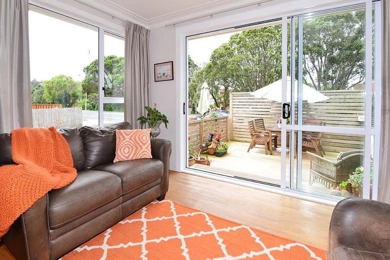 Photo of property in 1/454 Hibiscus Coast Highway, Orewa, 0931