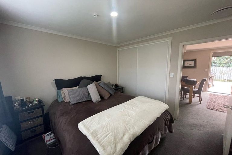 Photo of property in 8 Mt Lebanon Crescent, The Gardens, Auckland, 2105