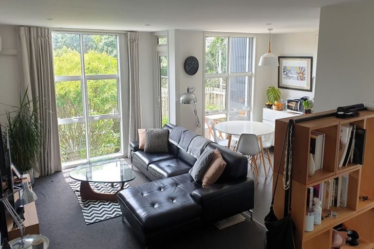 Photo of property in 46 Thompson Street, Mount Cook, Wellington, 6011