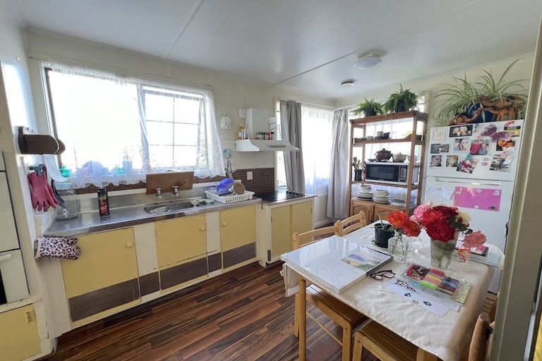 Photo of property in 18 Roche Avenue, Upper Riccarton, Christchurch, 8041