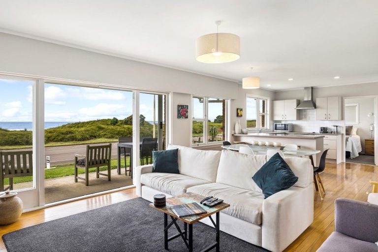 Photo of property in 129b Marine Parade, Mount Maunganui, 3116