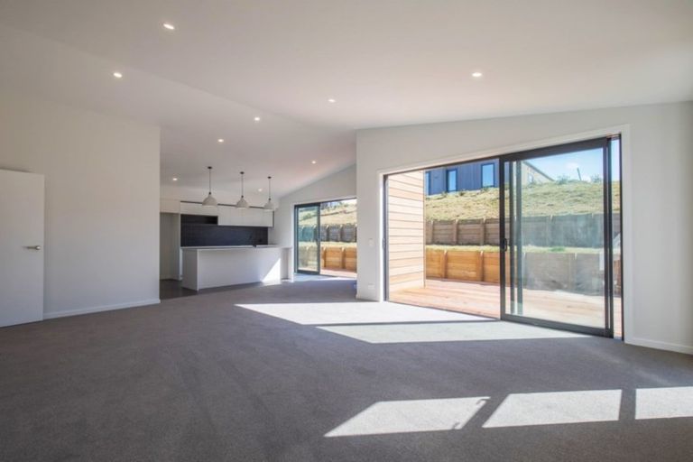 Photo of property in 43 Mount Linton Avenue, Wanaka, 9305