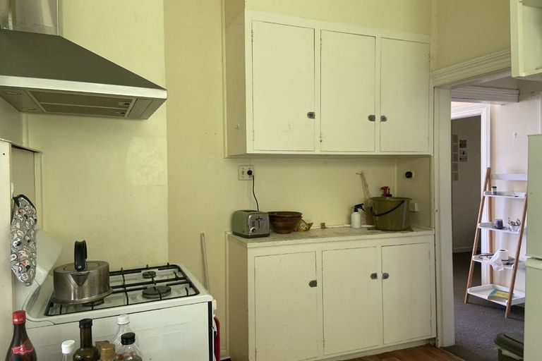 Photo of property in 164 Glenmore Street, Northland, Wellington, 6012