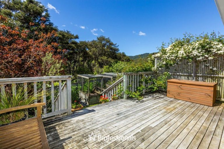 Photo of property in 37 Sunbrae Drive, Silverstream, Upper Hutt, 5019