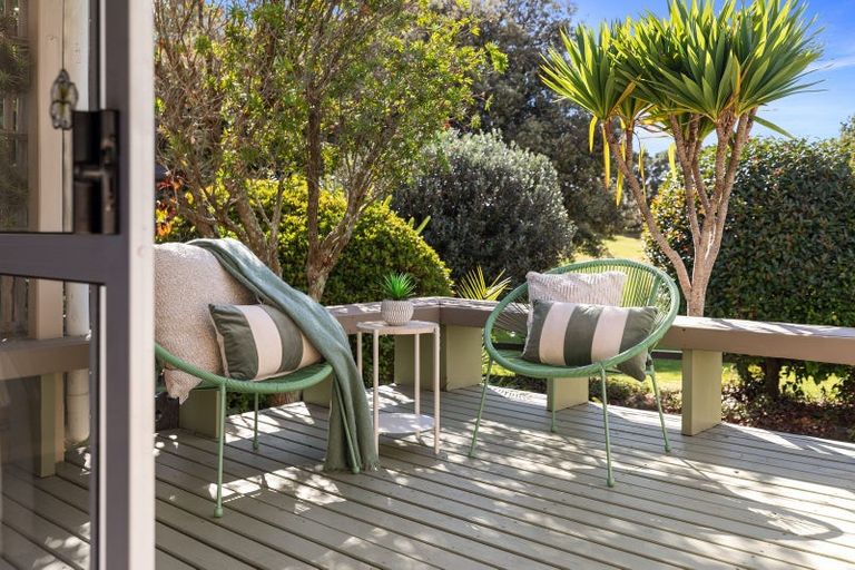 Photo of property in 33 Russley Drive, Mount Maunganui, 3116