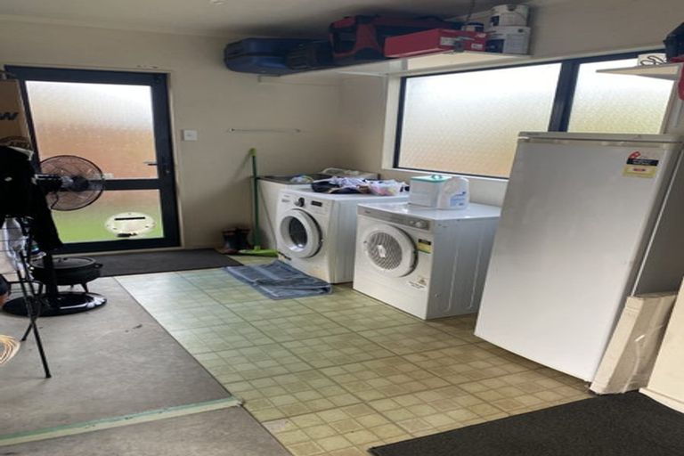 Photo of property in 81 Parnell Heights, Kelvin Grove, Palmerston North, 4414