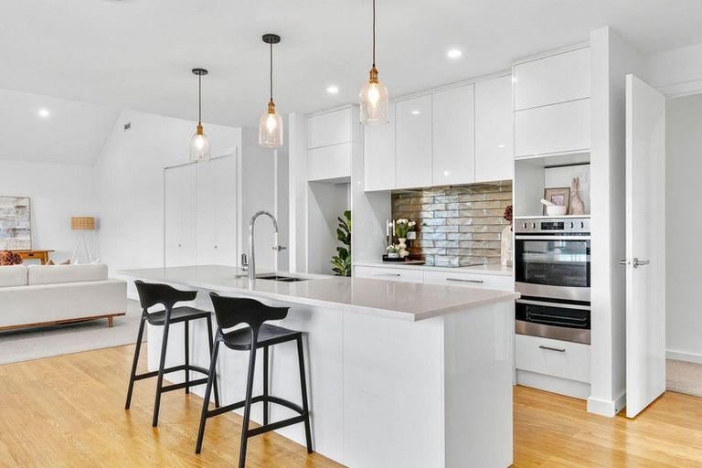 Photo of property in 62 Alan Livingston Drive, Cambridge, 3434