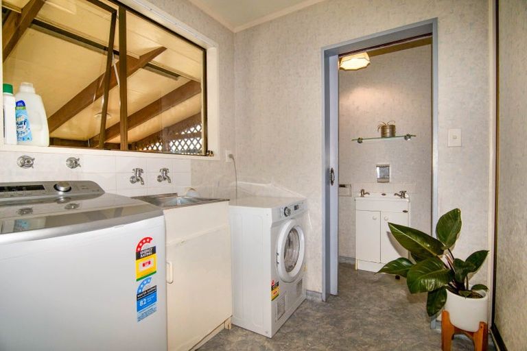 Photo of property in 167 Peel Street, Westport, 7825