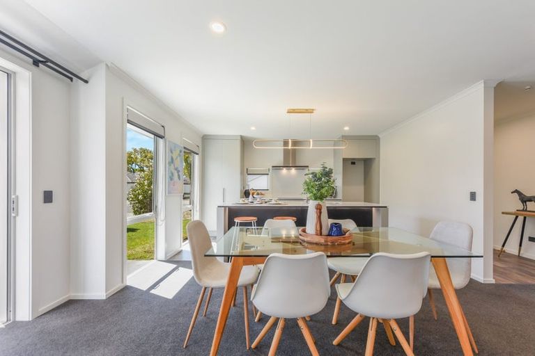 Photo of property in 32 Oakdale Grove, Richmond, 7020